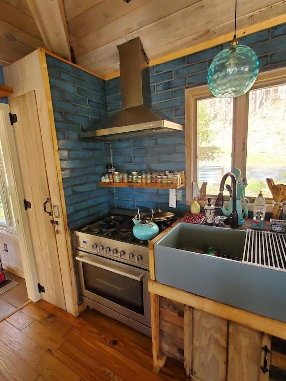 Вилла Treehouse Cathedral In Blue Ridge Mountains, Nc Burnsville Экстерьер фото