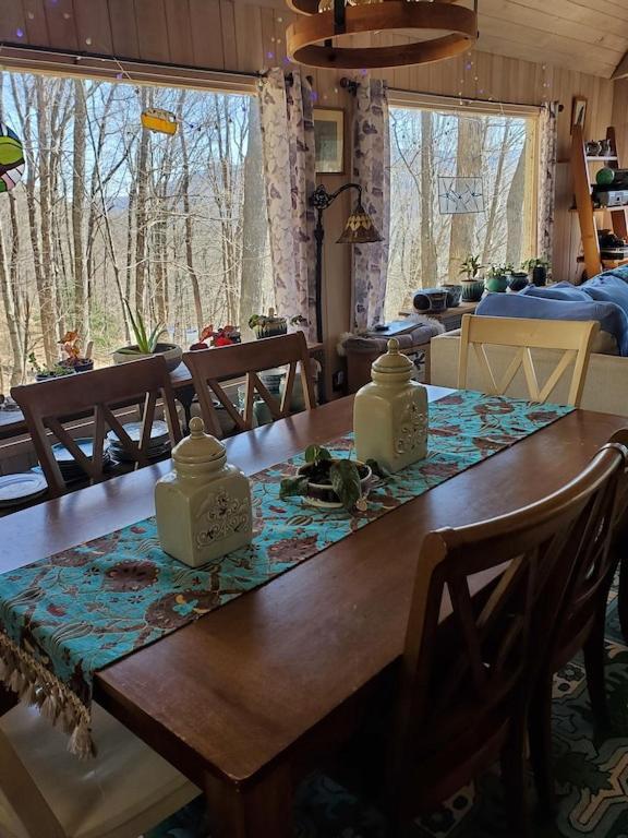 Вилла Treehouse Cathedral In Blue Ridge Mountains, Nc Burnsville Экстерьер фото
